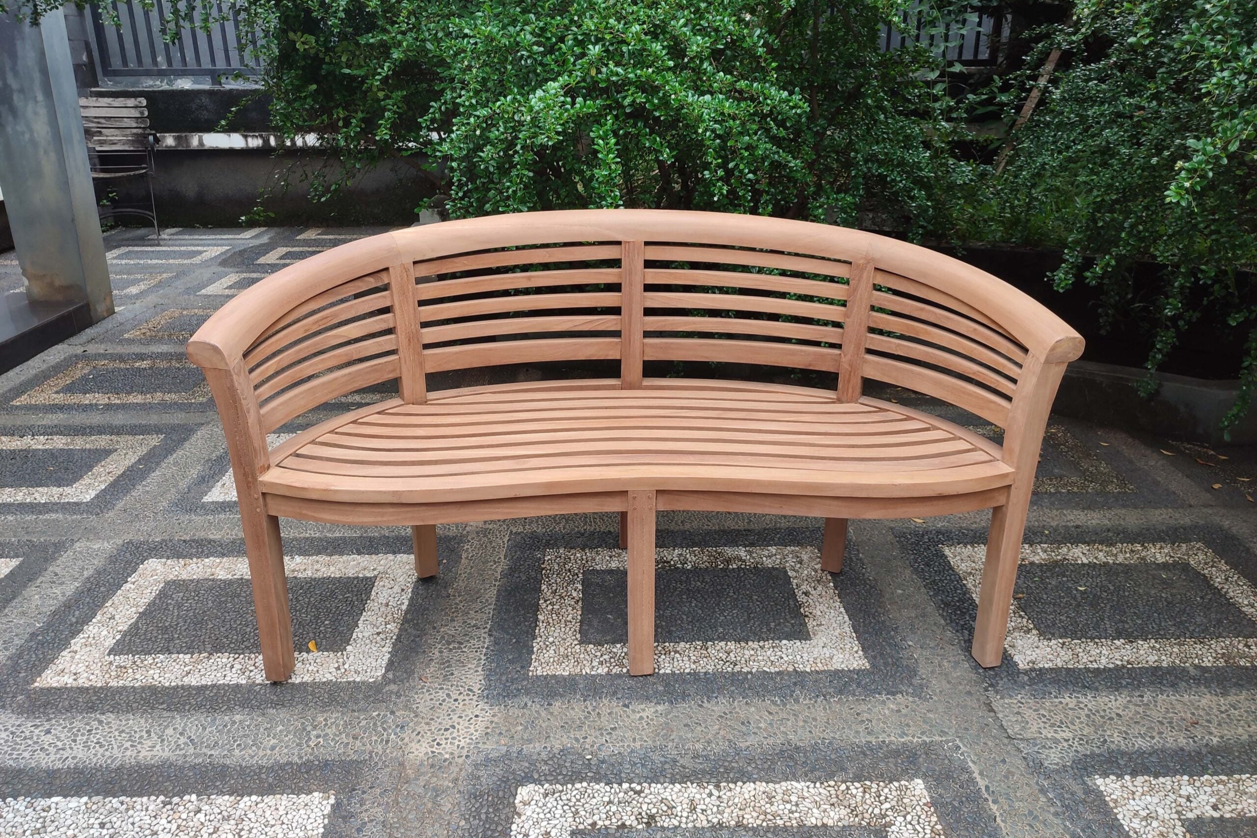 Banana Standard Teak Garden Bench Horizontal Slats, 1.6m