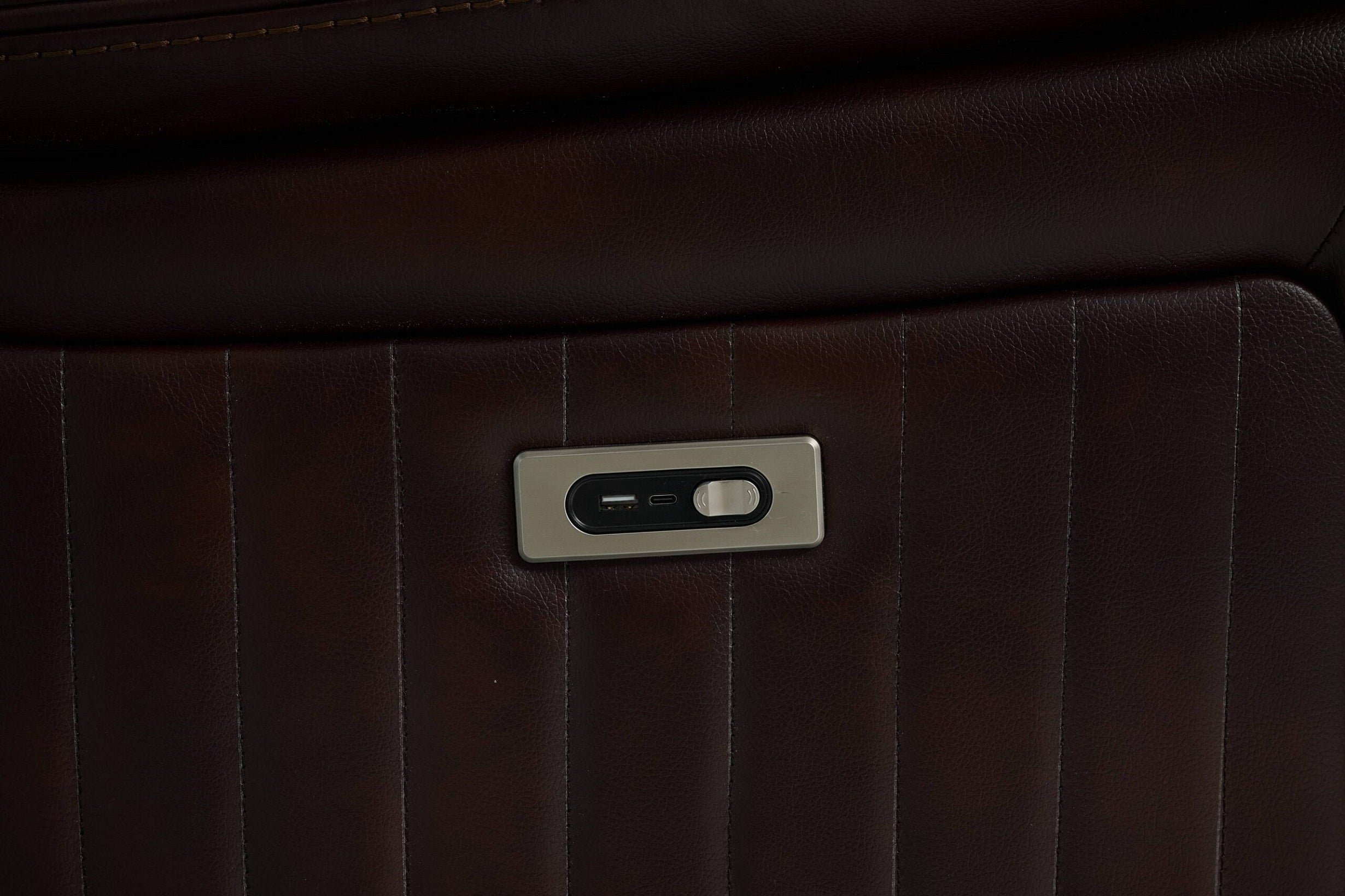 Halmstad Electric / Power Recliner Leather Sofa Set (Brown)