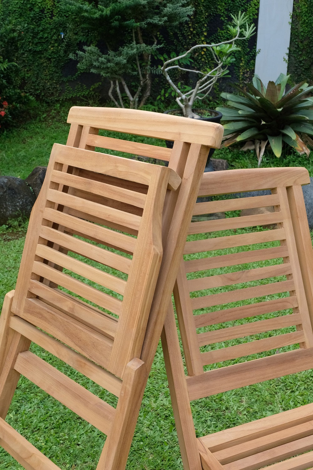 Hanton Teak Garden Folding Chair
