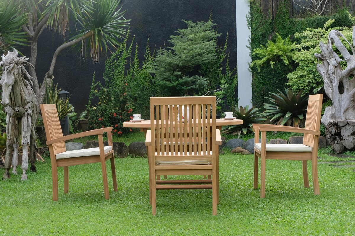 Teak Ripple Folding Table 120cm (4cm Thick Top) with Burnham Stacking Chair (Garden / Outdoor Dining Set)