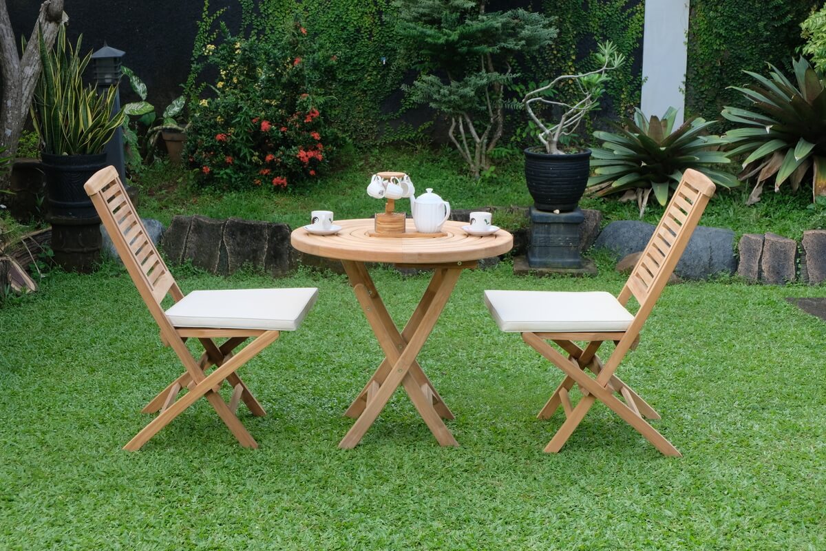 Teak Ripple Folding Table 80cm (4cm Thick Top) with Hanton Folding Chair  (Garden / Outdoor Dining Set)