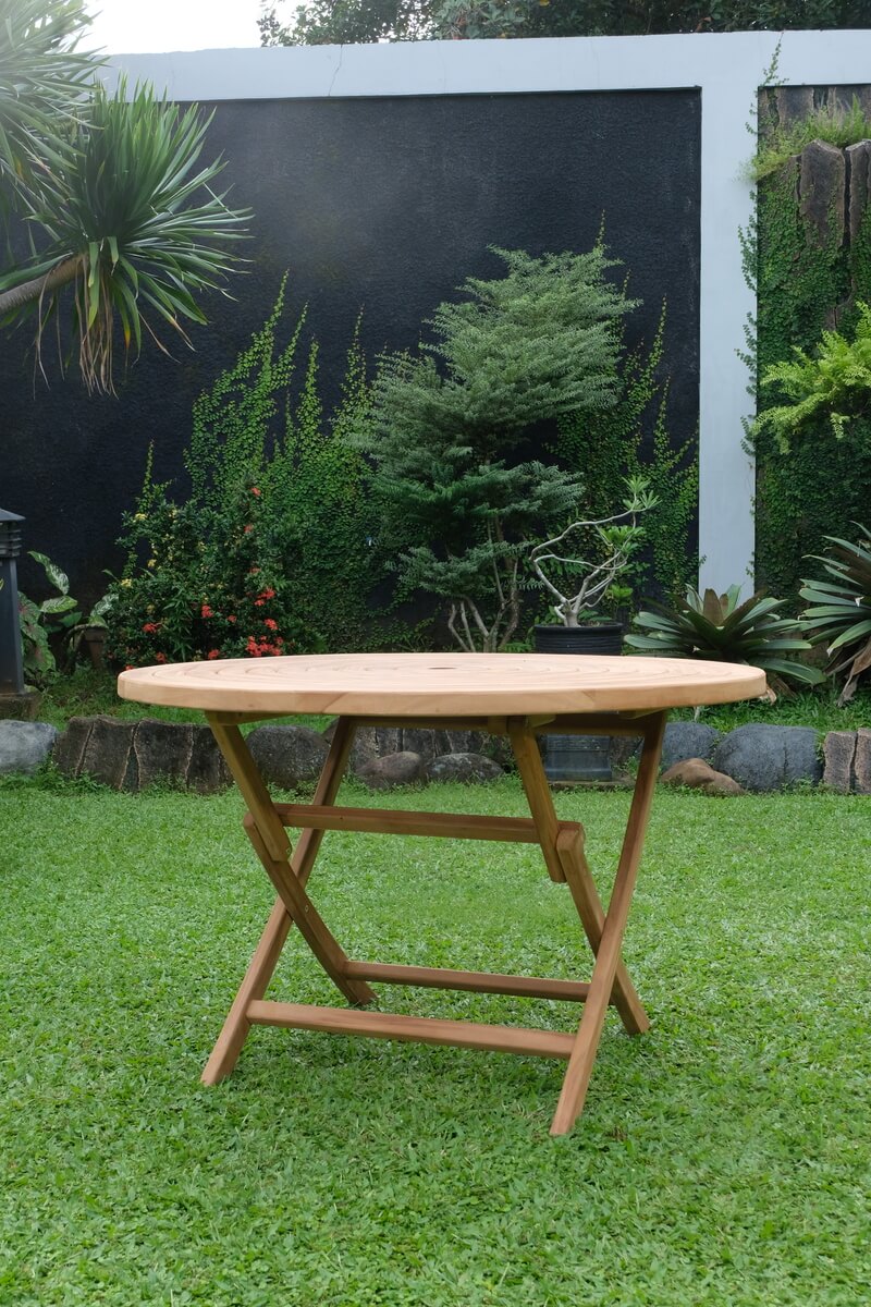Teak Ripple Round Folding Garden Table – 1.2m (4cm Thick Top)