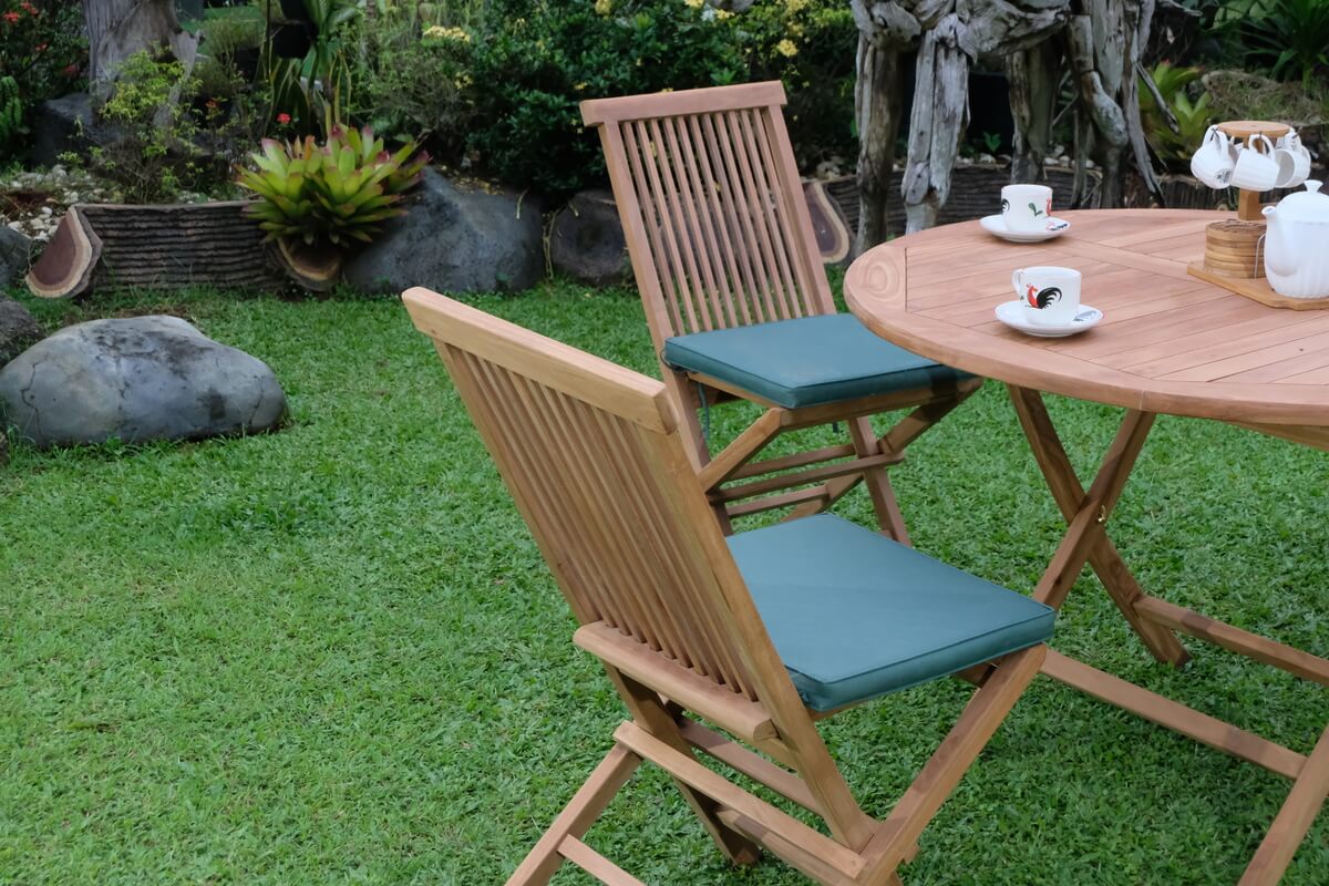 Teak Standard Folding Table 120cm with Standard Folding Chair (Garden / Outdoor Dining Set)