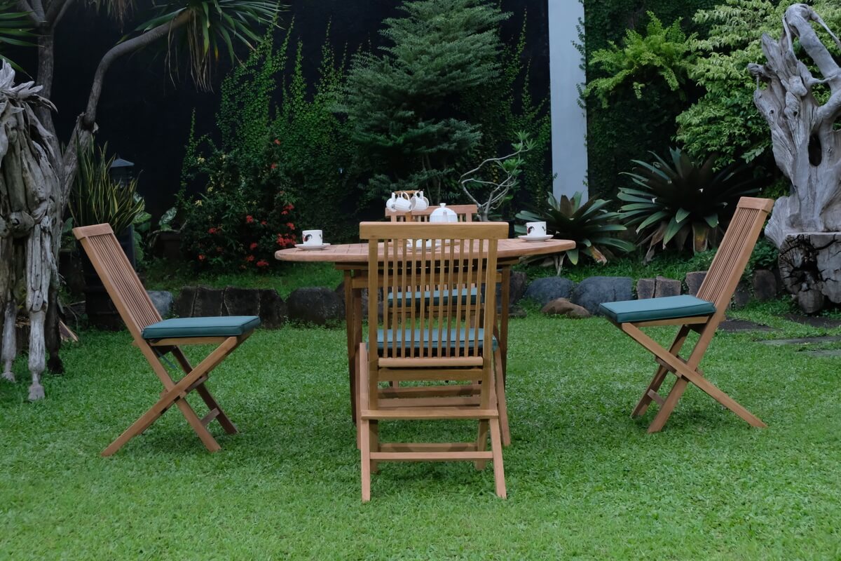 Teak Standard Folding Table 120cm with Standard Folding Chair (Garden / Outdoor Dining Set)