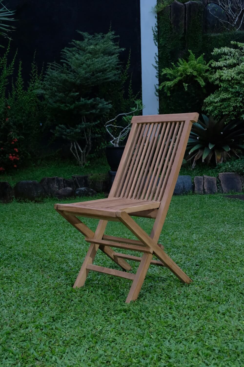Standard Teak Garden Folding Chair