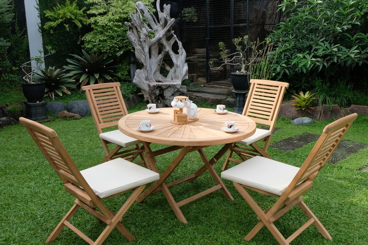 Teak Sunburst Folding Table 120cm (4cm Thick Top) with Hanton Folding Chair  (Garden / Outdoor Dining Set)