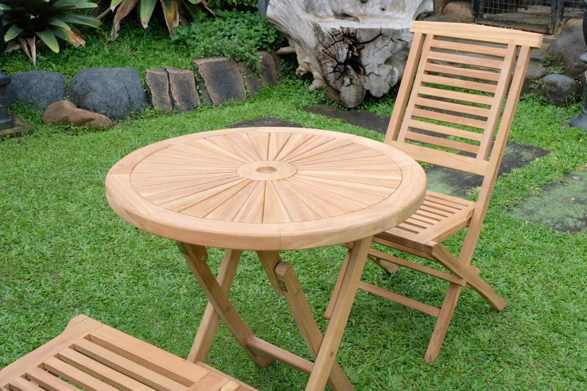 Teak Sunburst Folding Table 80cm (4cm Thick Top) with Hanton Folding Chair  (Garden / Outdoor Dining Set)