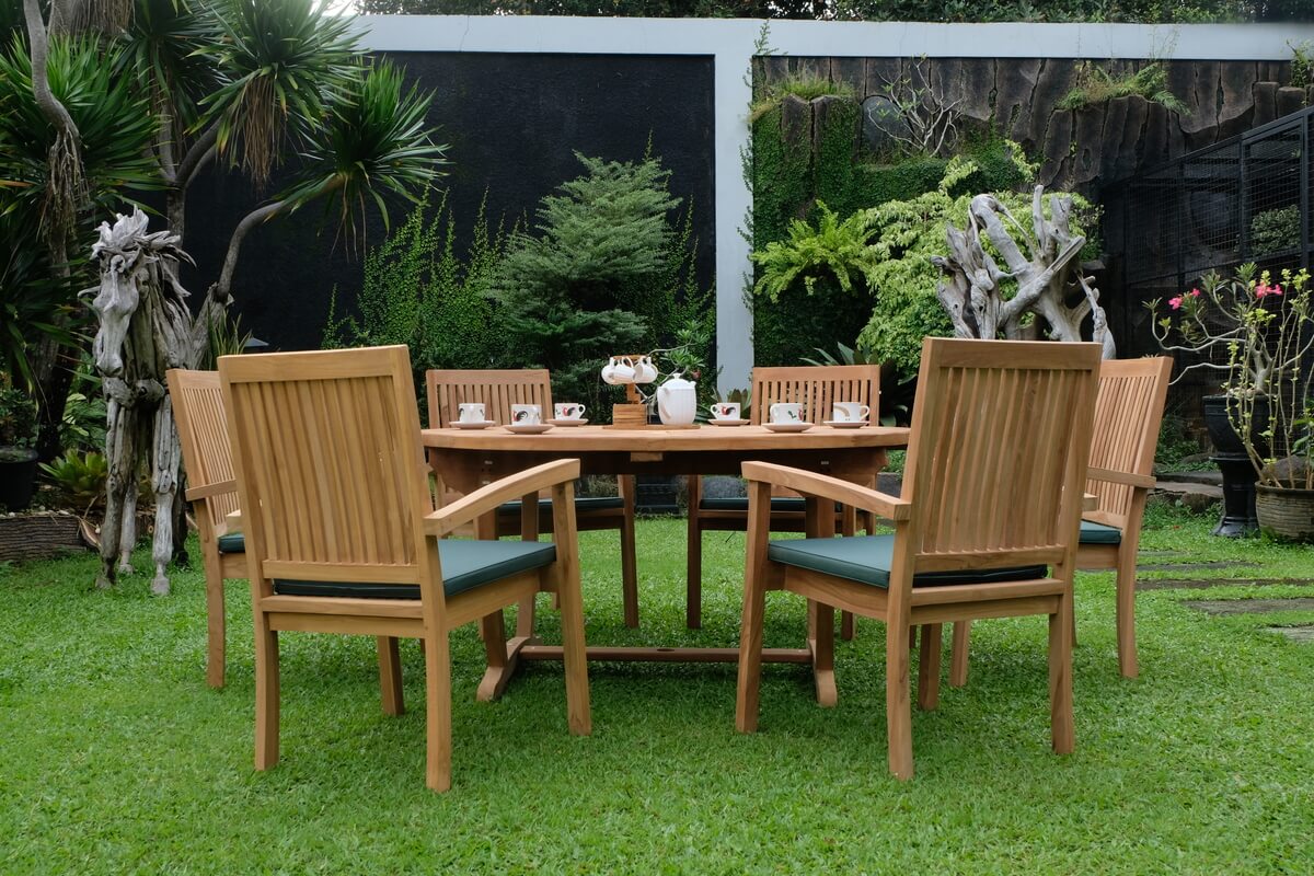 Teak Sunburst Round Table 150cm (4cm Thick Top) with Burnham Stacking Chair  (Garden / Outdoor Dining Set)
