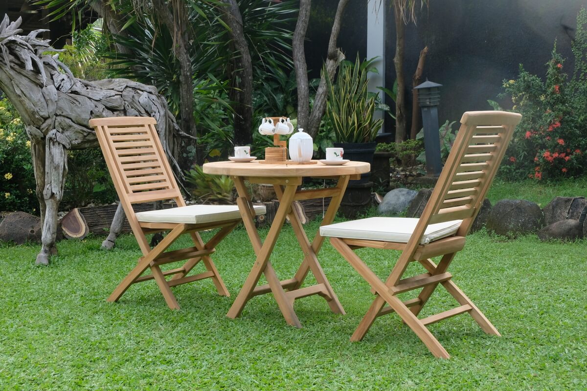 Teak Sunburst Folding Table 80cm (4cm Thick Top) with Hanton Folding Chair  (Garden / Outdoor Dining Set)