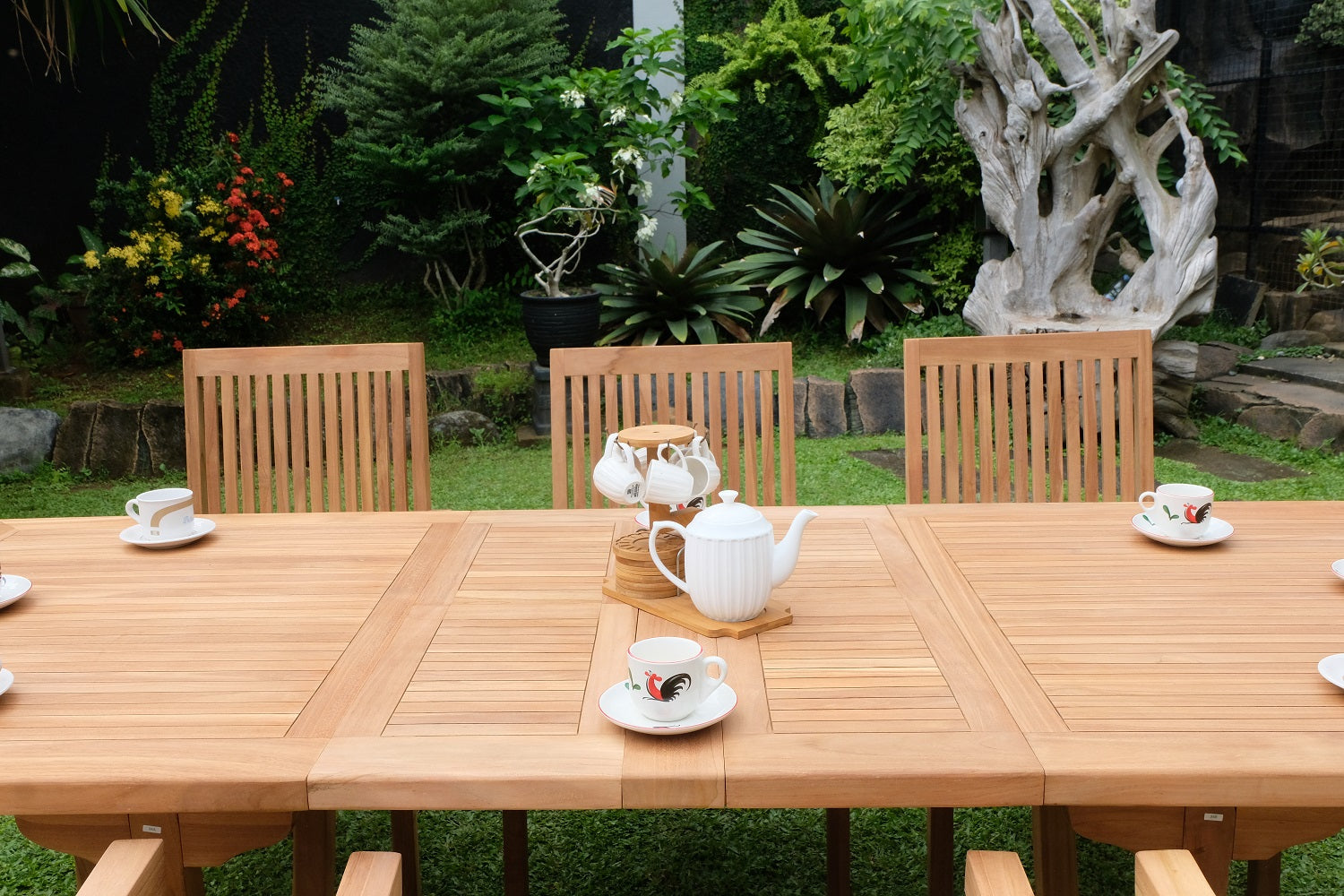 Teak Burnham 8 Seater Extending Table 1.8m-2.4m (4cm Thick Top) with 8 Burnham Stacking Chairs (Garden / Outdoor Dining Set)