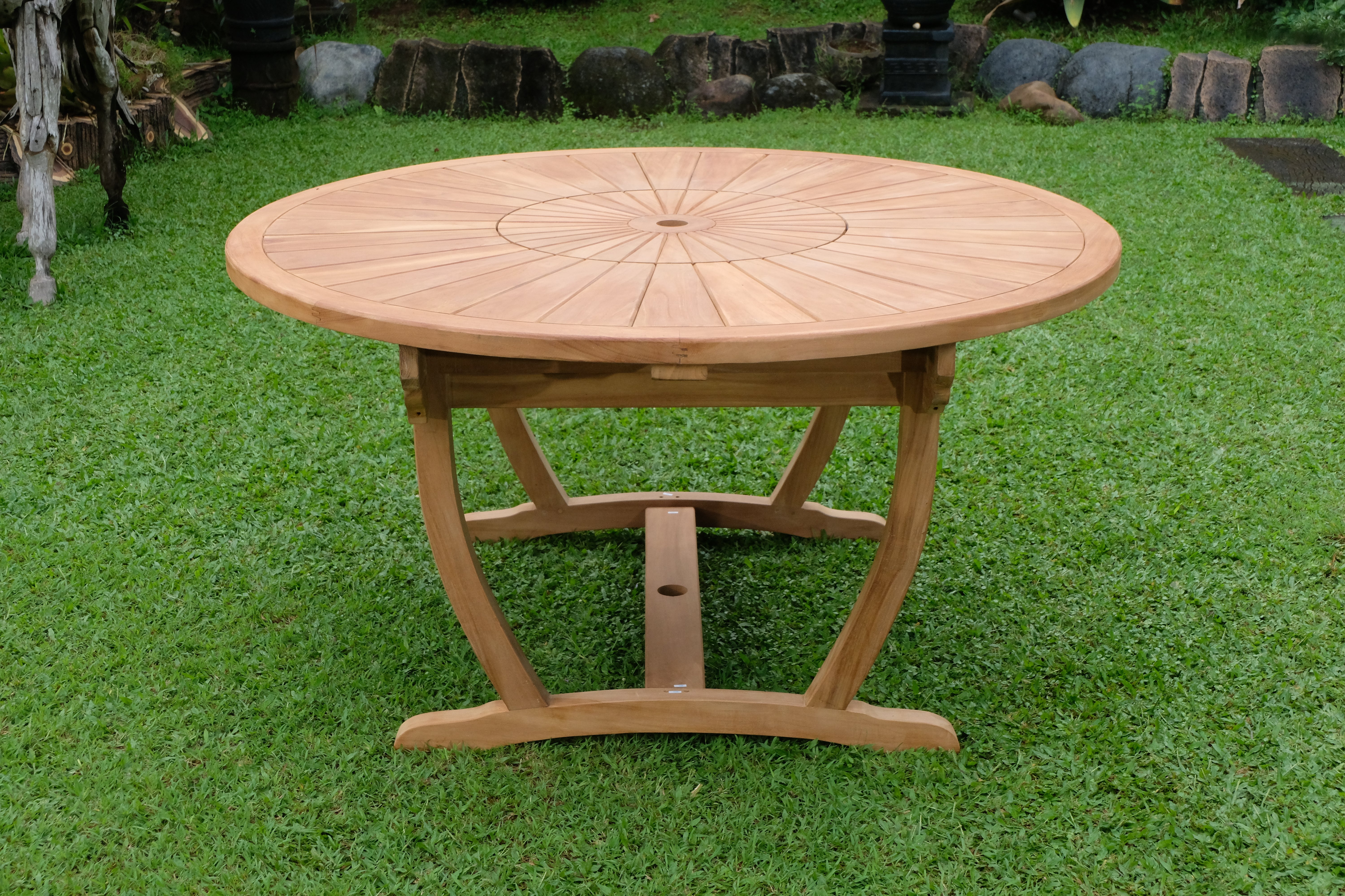 Teak Sunburst Round Table 150cm (4cm Thick Top) with Teak Banana Chair Vertical Slats (Garden / Outdoor Dining Set)