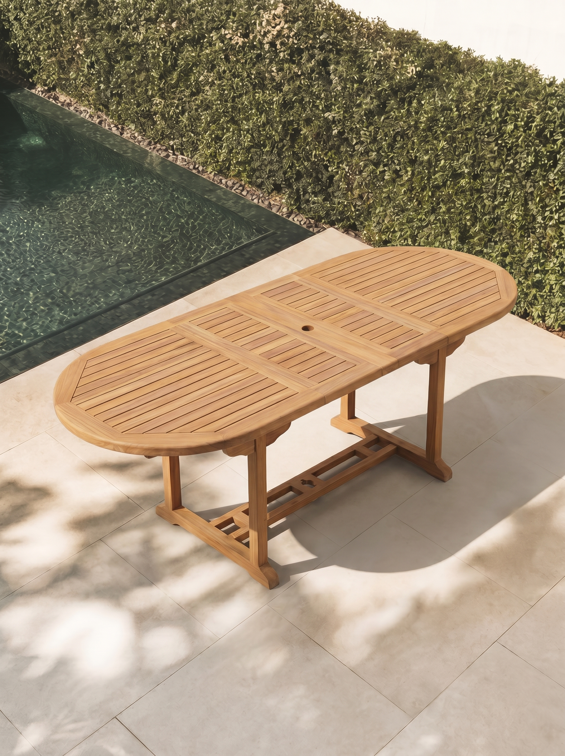 Teak Belgrave 8 Seater Extending Table 1.8m-2.4m (4cm Thick Top) with 2*Teak Burnham Chairs & 2* Burnham Bench 180cm (Garden / Outdoor Dining Set)